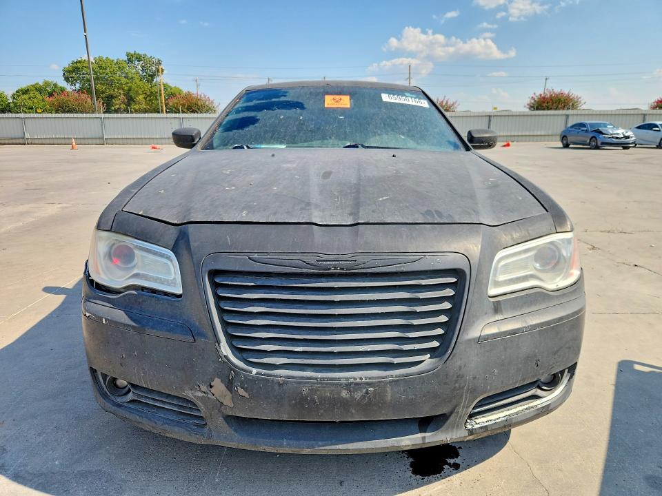 65950166 :رقم المزاد ، 2C3CCAAG1DH589264 vin ، 2013 Chrysler 300 مزاد بيع