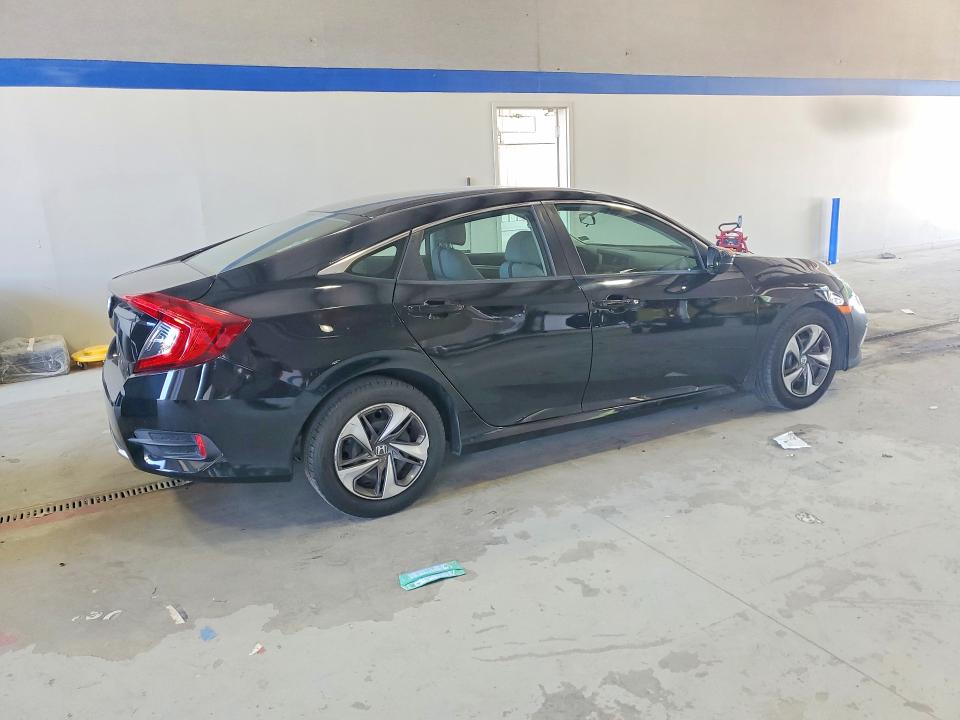 65741976 :رقم المزاد ، 19XFC2F68KE019866 vin ، 2019 Honda Civic مزاد بيع