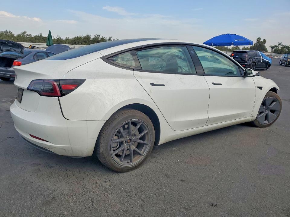 2023 Tesla Model 3 მანქანა იყიდება აუქციონზე, vin: 5YJ3E1EA3PF485915, აუქციონის ნომერი: 64945206