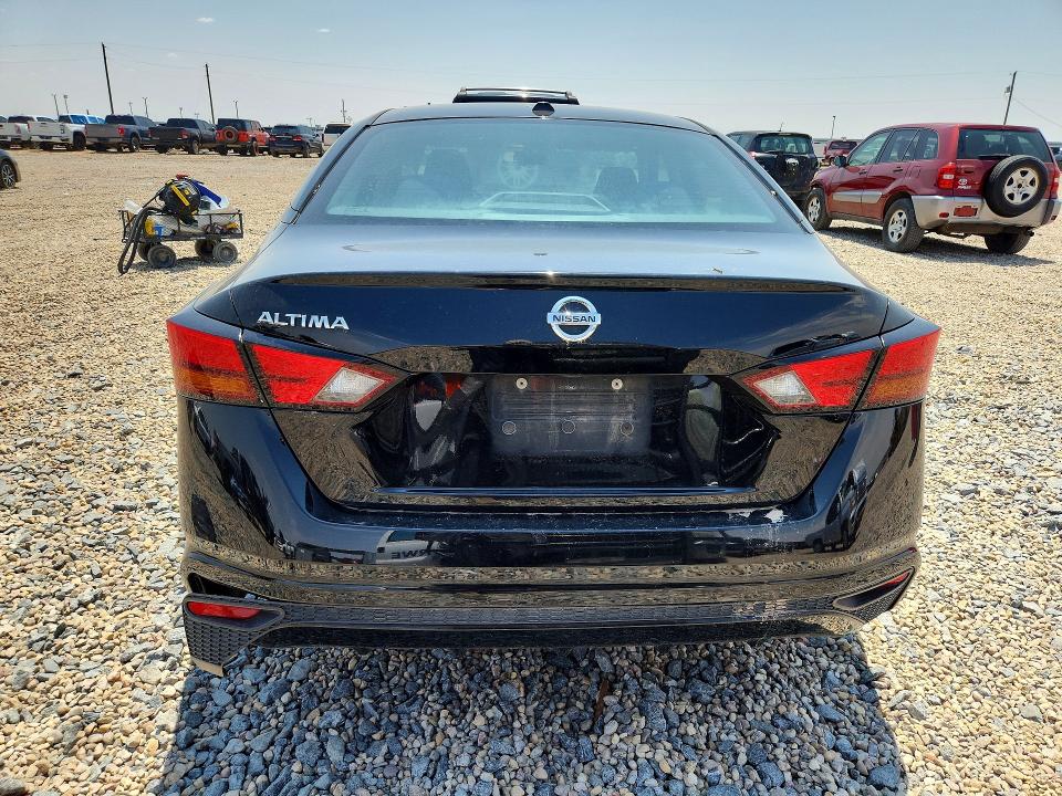 Продаж на аукціоні авто 2020 Nissan Altima, vin: 1N4BL4BV8LC132402, номер лоту: 63689236