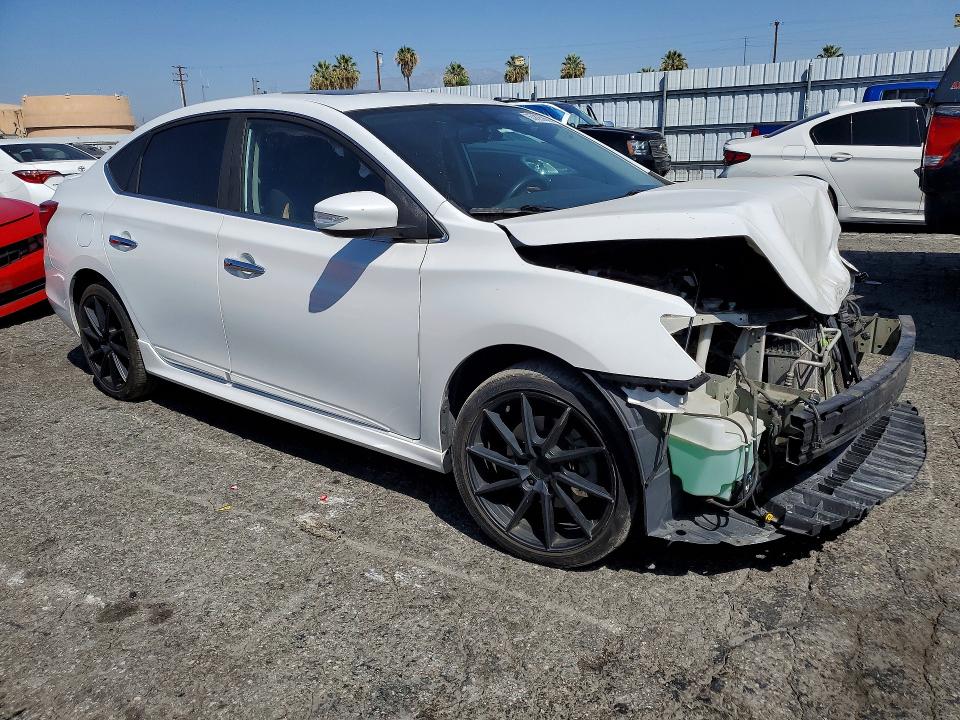 63895666 :رقم المزاد ، 3N1CB7APXHY238471 vin ، 2017 Nissan Sentra مزاد بيع