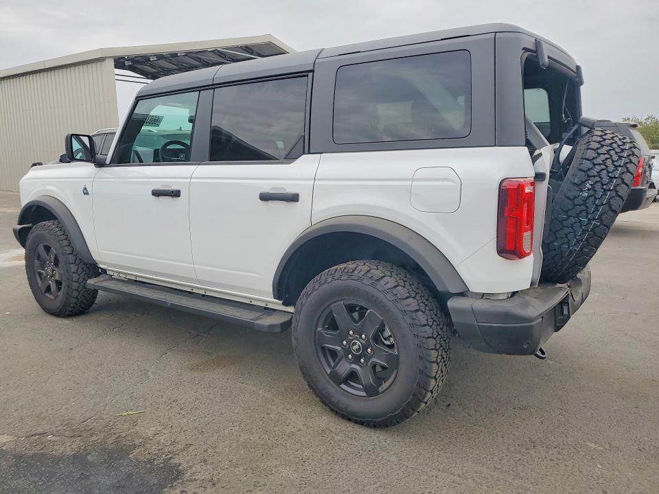2024 Ford Bronco მანქანა იყიდება აუქციონზე, vin: 1FMEE1BP7RLB49813, აუქციონის ნომერი: 66032136
