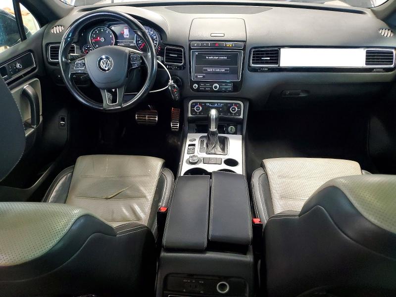 Aukcja sprzedaży 2017 Volkswagen Touareg, vin: WVGRF7BPXHD001438, numer aukcji: 64147996