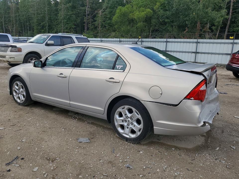63293026 :رقم المزاد ، 3FAHP0HA5AR427094 vin ، 2010 Ford Fusion مزاد بيع