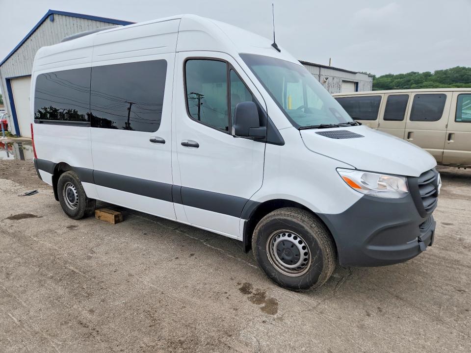 2026 Mercedes-benz Sprinter მანქანა იყიდება აუქციონზე, vin: W1Z4KFHY0TT615067, აუქციონის ნომერი: 64197516