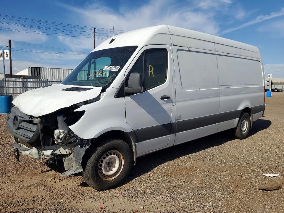 64573496 :رقم المزاد ، W1Y4KCHY1PT146144 vin ، 2023 Mercedes-benz Sprinter مزاد بيع