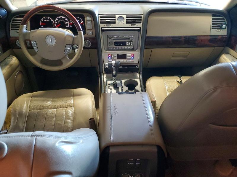 2006 Lincoln Navigator მანქანა იყიდება აუქციონზე, vin: 5LMFU28546LJ22399, აუქციონის ნომერი: 65869156