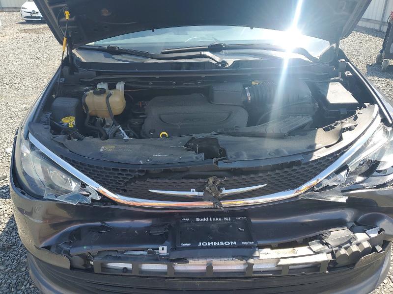 66273436 :رقم المزاد ، 2C4RC1CG6LR112017 vin ، 2020 Chrysler Voyager مزاد بيع