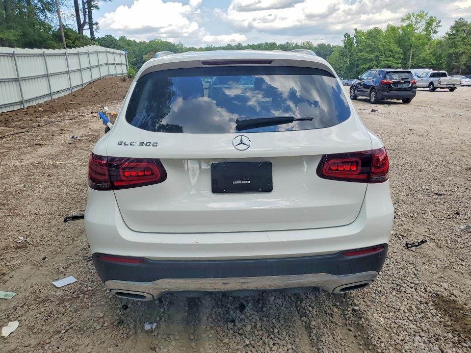 Продаж на аукціоні авто 2022 Mercedes-benz Glc, vin: W1N0G8DB2NV381102, номер лоту: 64549896