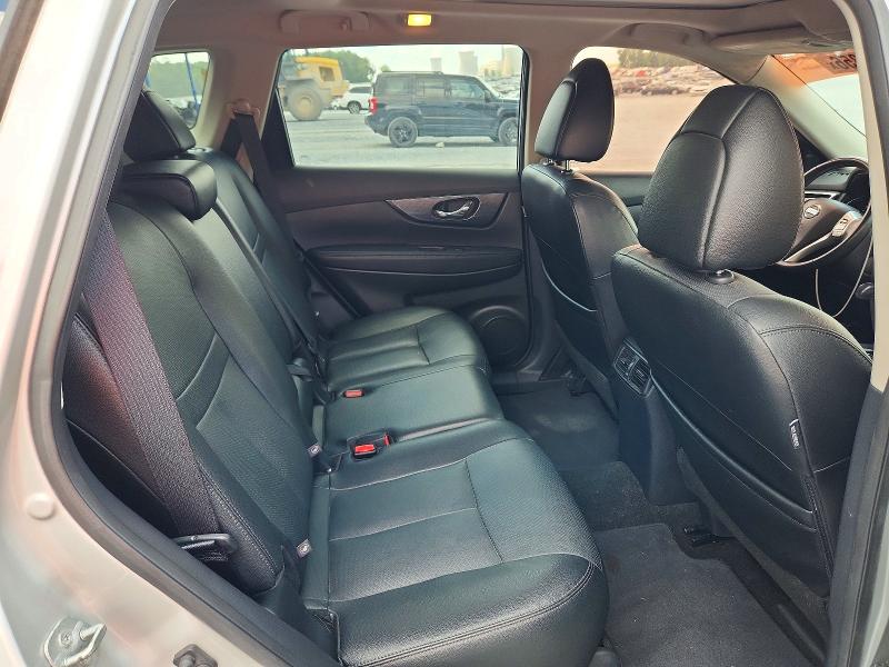 64692856 :رقم المزاد ، 5N1AT2MT6GC917394 vin ، 2016 Nissan Rogue مزاد بيع