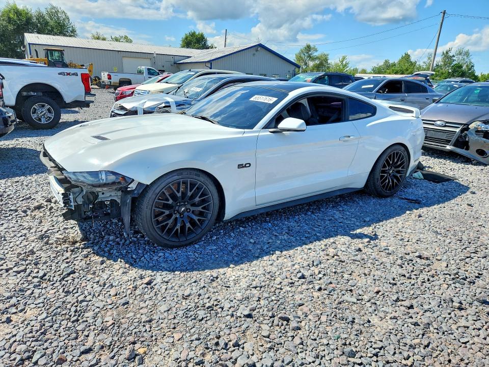 Auction sale of the 2018 Ford Mustang, vin: 1FA6P8CF6J5123185, lot number: 65517616