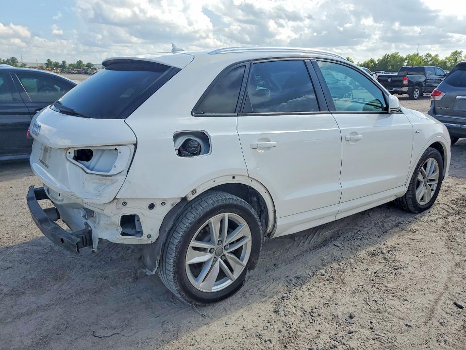 Продаж на аукціоні авто 2018 Audi Q3, vin: WA1BCCFS9JR000581, номер лоту: 64740596