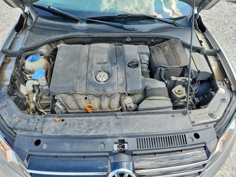 63098756 :رقم المزاد ، 1VWBP7A34CC074902 vin ، 2012 Volkswagen Passat مزاد بيع