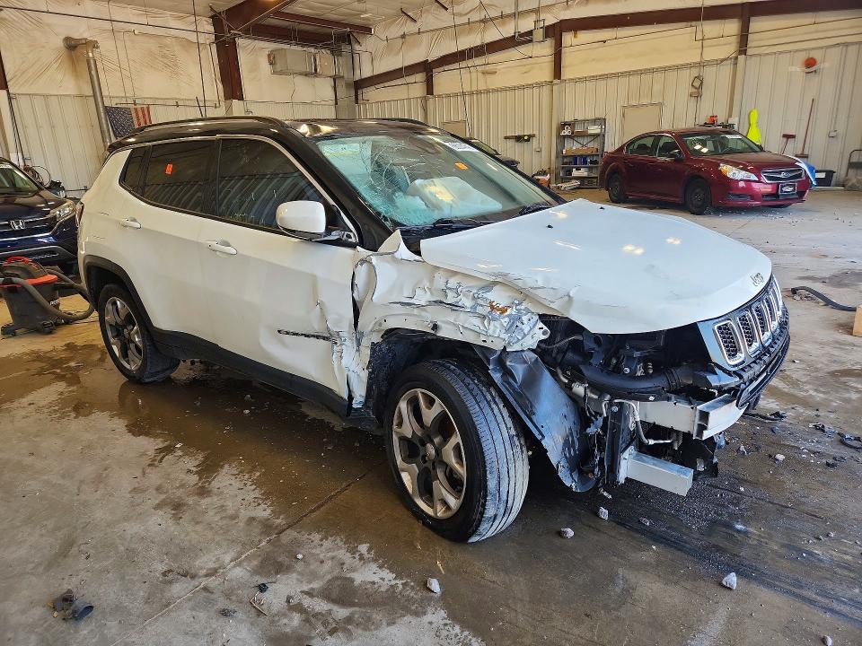 66074746 :رقم المزاد ، 3C4NJDCB6MT519019 vin ، 2021 Jeep Compass مزاد بيع