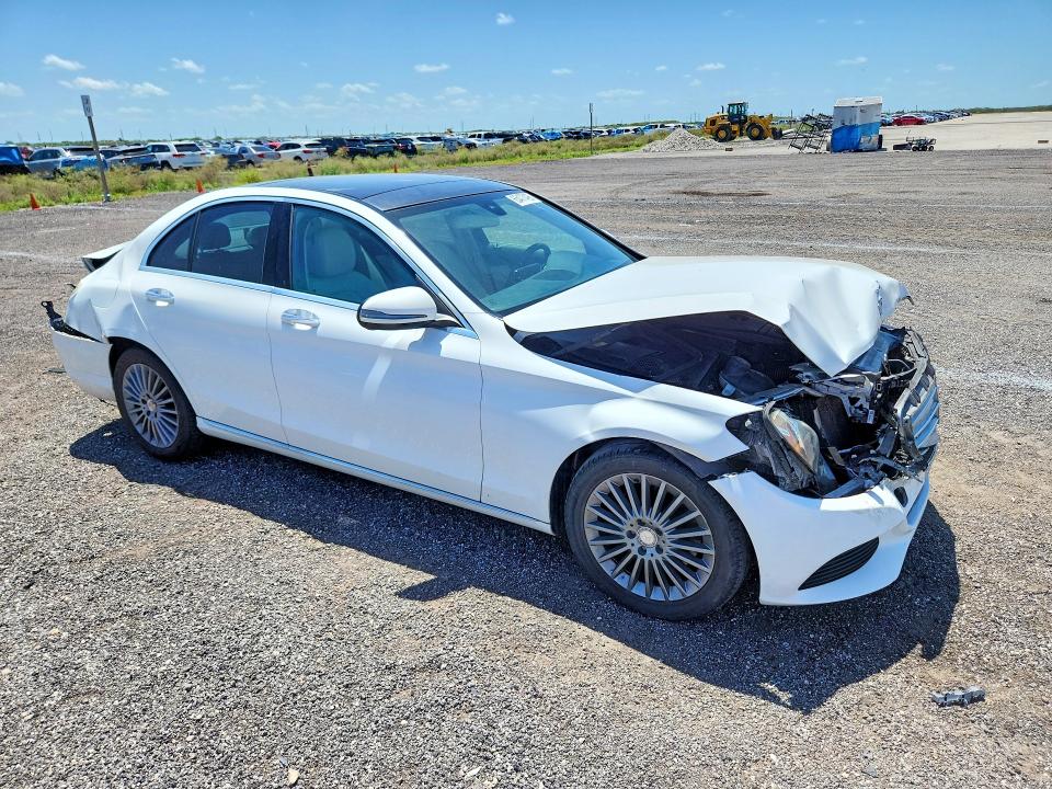 2016 Mercedes-benz C მანქანა იყიდება აუქციონზე, vin: 55SWF4KB0GU098259, აუქციონის ნომერი: 65477496