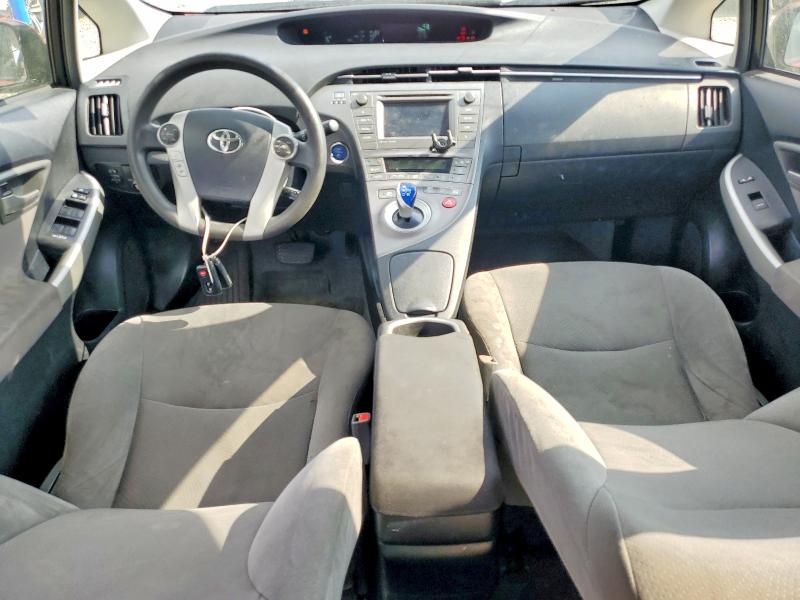 64801096 :رقم المزاد ، JTDKN3DU5E1750102 vin ، 2014 Toyota Prius مزاد بيع
