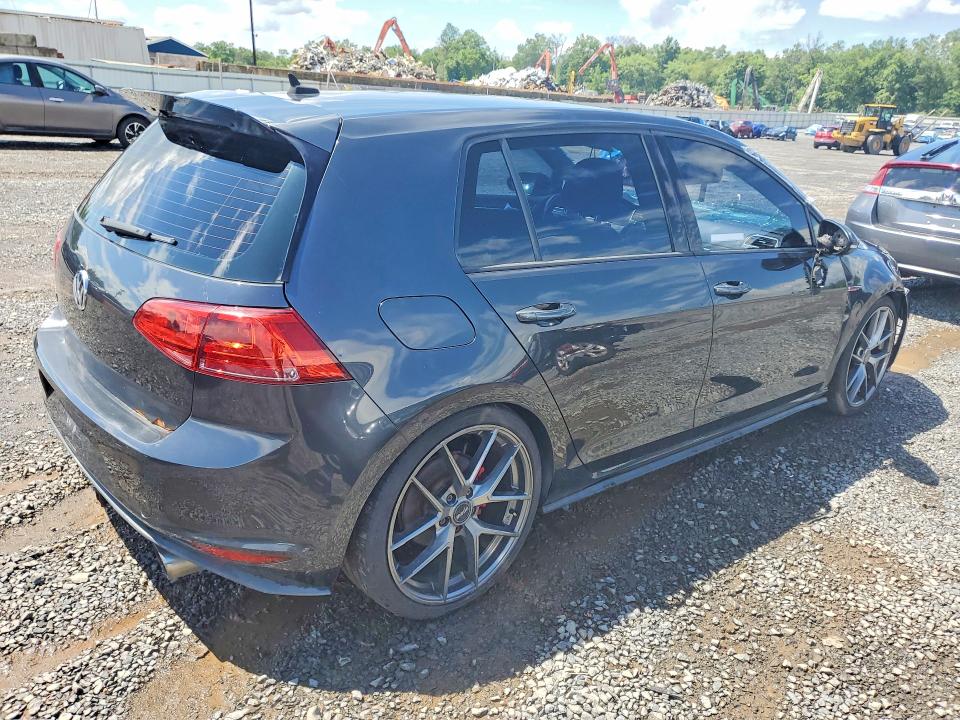 2015 Volkswagen Gti მანქანა იყიდება აუქციონზე, vin: 3VW5T7AU4FM077223, აუქციონის ნომერი: 62230826
