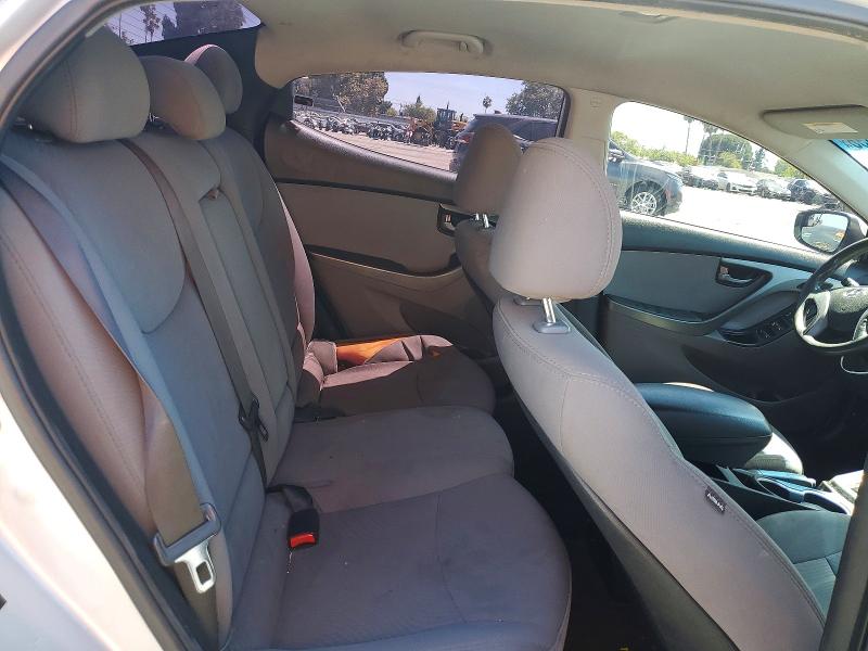 2015 Hyundai Elantra მანქანა იყიდება აუქციონზე, vin: 5NPDH4AE2FH642615, აუქციონის ნომერი: 63891036