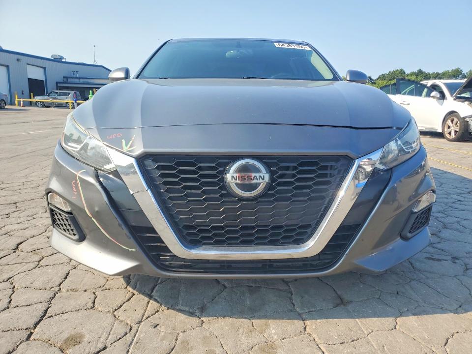 2019 Nissan Altima მანქანა იყიდება აუქციონზე, vin: 1N4BL4BV7KC147763, აუქციონის ნომერი: 64569156