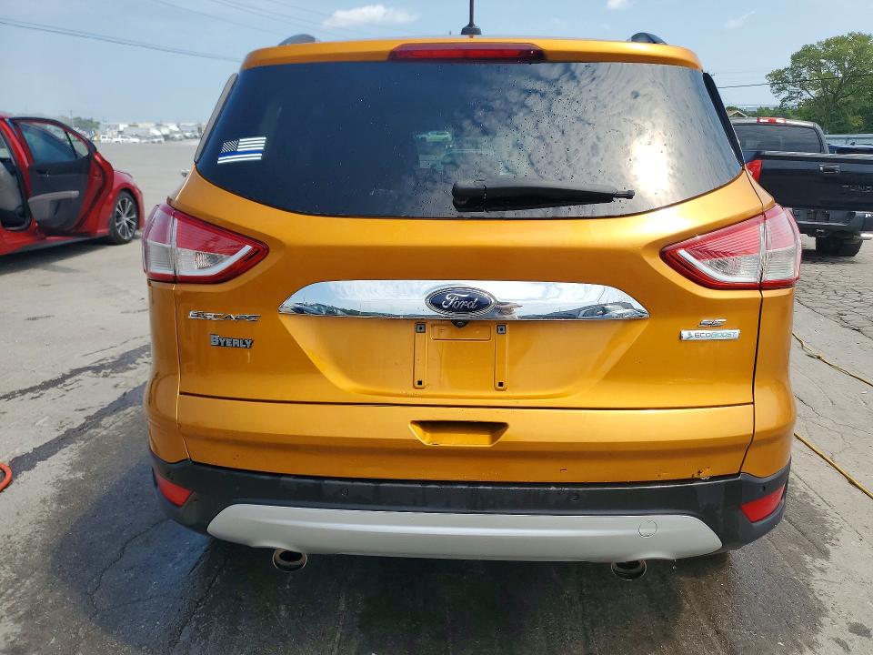 2016 Ford Escape მანქანა იყიდება აუქციონზე, vin: 1FMCU0GX9GUB22603, აუქციონის ნომერი: 64406796