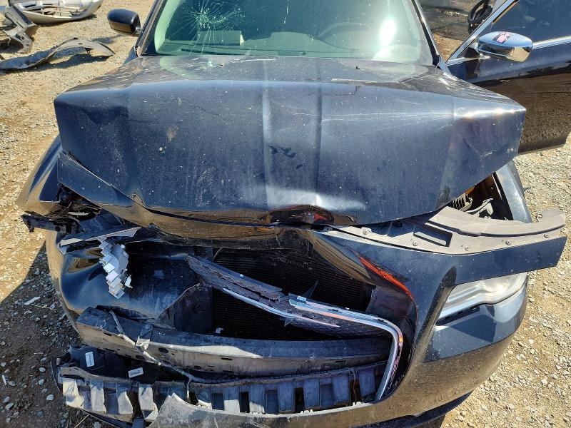 64316946 :رقم المزاد ، 2C3CCAAG9FH921759 vin ، 2015 Chrysler 300 مزاد بيع