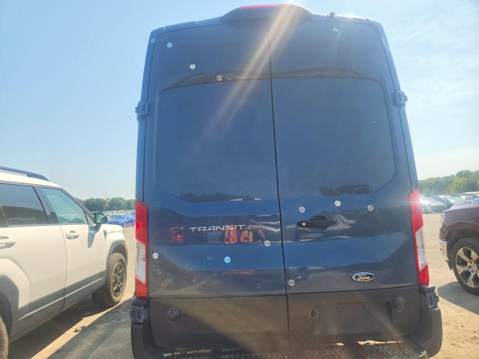 Продаж на аукціоні авто 2020 Ford Transit, vin: 1FTBR3X8XLKB04175, номер лоту: 64735086