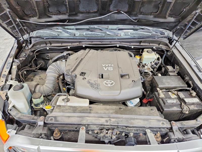 2007 Toyota Fj Cruiser მანქანა იყიდება აუქციონზე, vin: JTEZU11F170012362, აუქციონის ნომერი: 65004496
