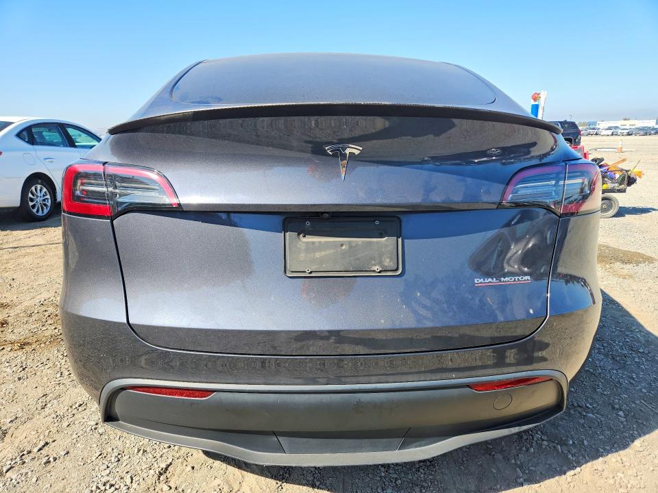61452616 :رقم المزاد ، 7SAYGDEFXPF921126 vin ، 2023 Tesla Model Y مزاد بيع