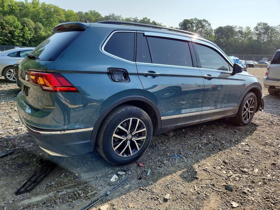 Продажа на аукционе авто 2021 Volkswagen Tiguan, vin: 3VV3B7AX0MM051224, номер лота: 64443666
