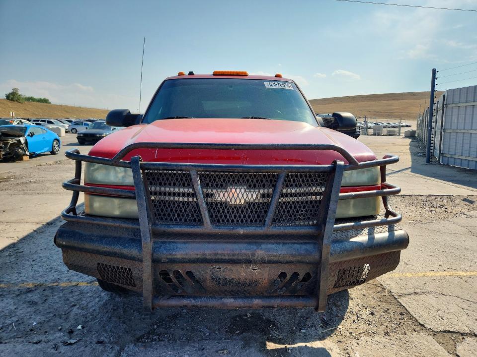 63923656 :رقم المزاد ، 1GCJC33245F960730 vin ، 2005 Chevrolet Silverado مزاد بيع