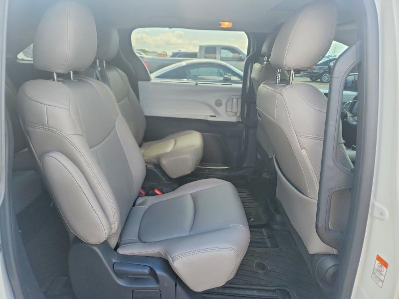 Aukcja sprzedaży 2025 Toyota Sienna, vin: 5TDBSKFC8SS172972, numer aukcji: 65451616