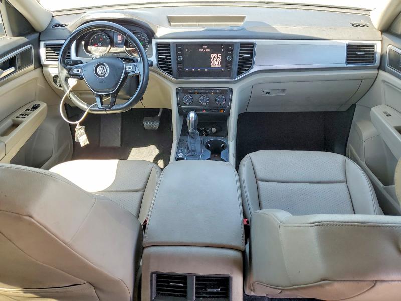 66107446 :رقم المزاد ، 1V2CP2CAXJC592790 vin ، 2018 Volkswagen Atlas مزاد بيع