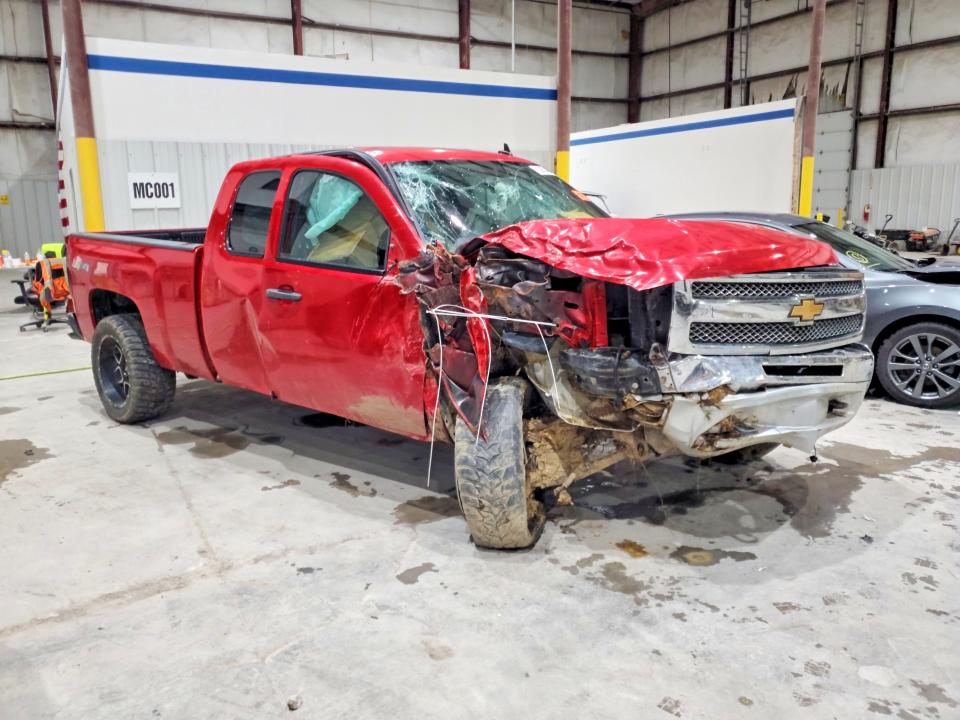 Продаж на аукціоні авто 2013 Chevrolet Silverado, vin: 1GCRKREA6DZ116778, номер лоту: 63824686