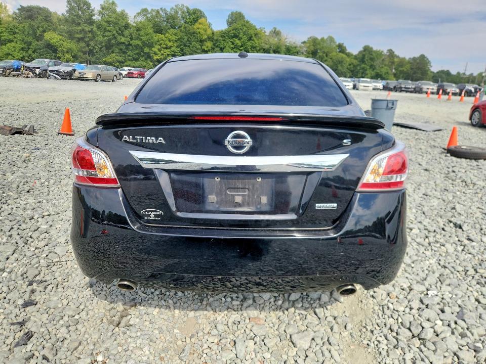 2015 Nissan Altima მანქანა იყიდება აუქციონზე, vin: 1N4AL3AP4FC591701, აუქციონის ნომერი: 67191566