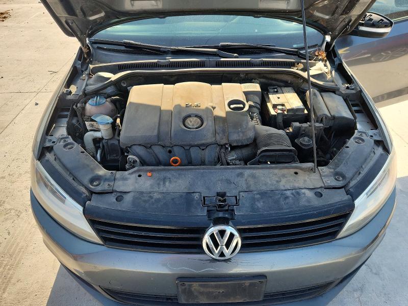 2011 Volkswagen Jetta მანქანა იყიდება აუქციონზე, vin: 3VWDZ7AJ5BM315638, აუქციონის ნომერი: 64277116