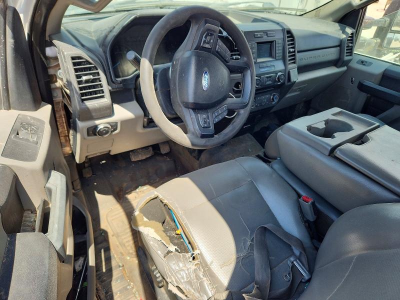 64018126 :رقم المزاد ، 1FDUF5GY2HEB24886 vin ، 2017 Ford F550 مزاد بيع