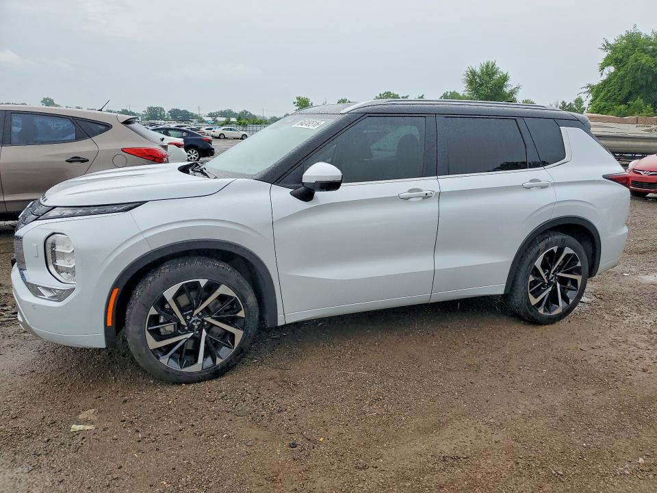 Продажа на аукционе авто 2024 Mitsubishi Outlander, vin: JA4J4WA8XRZ610183, номер лота: 64249316