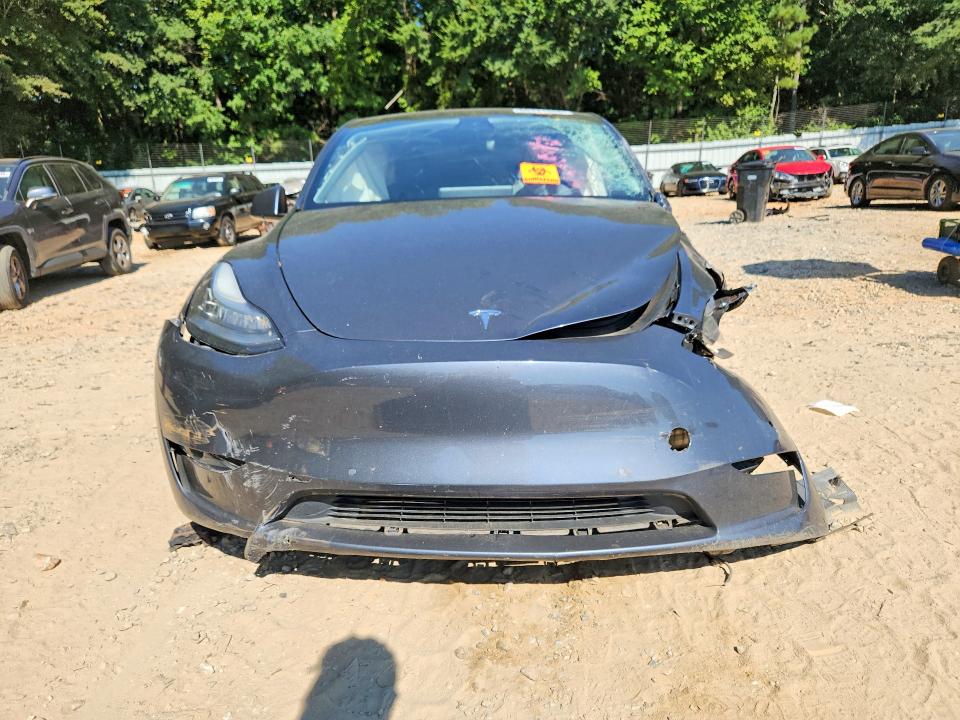 66421966 :رقم المزاد ، 5YJYGDEEXMF070512 vin ، 2021 Tesla Model Y مزاد بيع