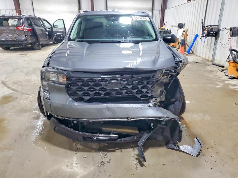 66494996 :رقم المزاد ، 3FTTW8B34SRA40747 vin ، 2025 Ford Maverick مزاد بيع