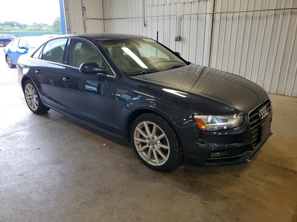 64295136 :رقم المزاد ، WAUFFAFL4GN002571 vin ، 2016 Audi A4 مزاد بيع