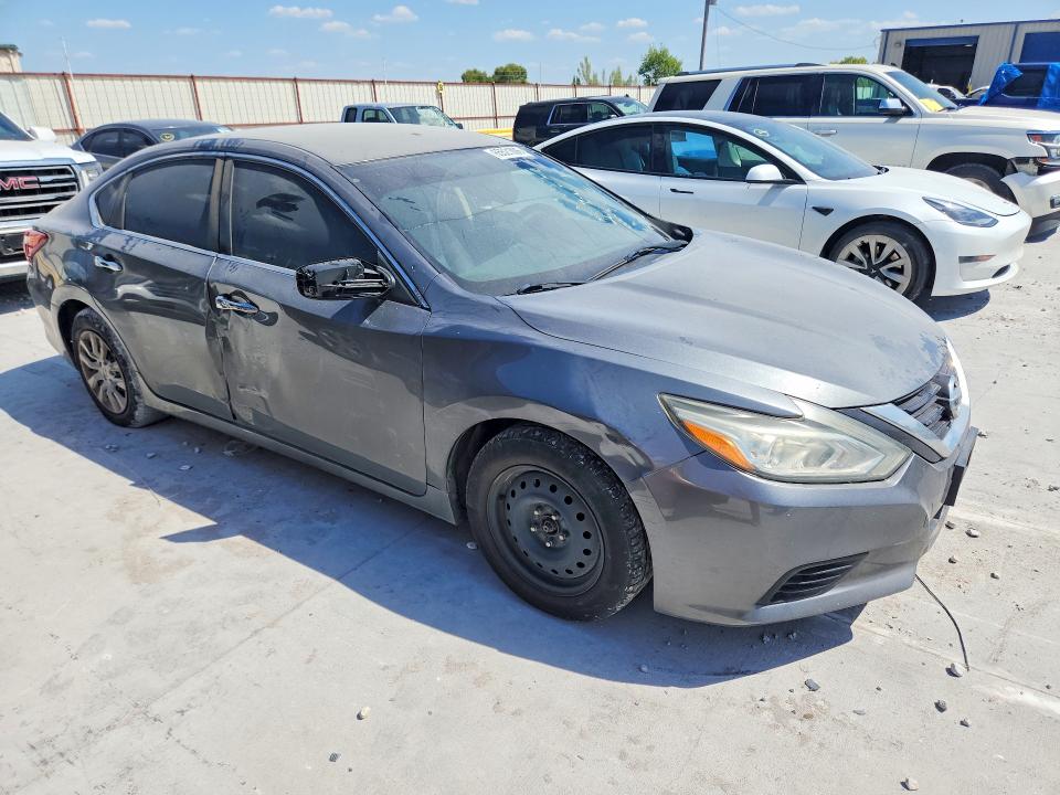 2018 Nissan Altima მანქანა იყიდება აუქციონზე, vin: 1N4AL3AP1JC224649, აუქციონის ნომერი: 65521006