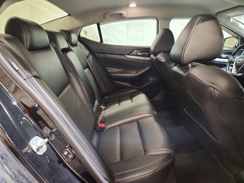 2019 Nissan Maxima მანქანა იყიდება აუქციონზე, vin: 1N4AA6AV6KC375784, აუქციონის ნომერი: 64069656