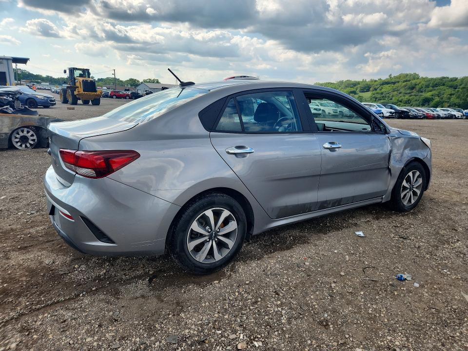 2023 Kia Rio მანქანა იყიდება აუქციონზე, vin: 3KPA24AD4PE572410, აუქციონის ნომერი: 63495976