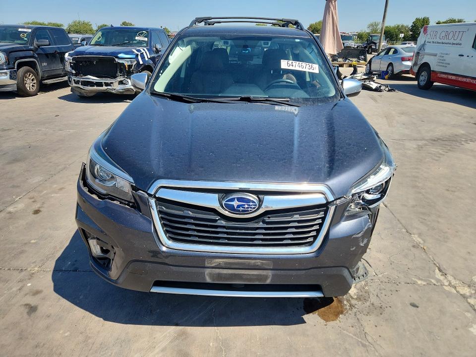 64746736 :رقم المزاد ، JF2SKAWCXKH590370 vin ، 2019 Subaru Forester مزاد بيع