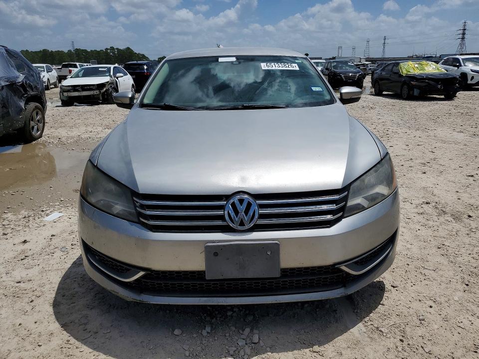 2014 Volkswagen Passat მანქანა იყიდება აუქციონზე, vin: 1VWAP7A32EC024806, აუქციონის ნომერი: 65133826