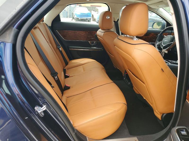 64558386 :رقم المزاد ، SAJWA1C7XK8W19636 vin ، 2019 Jaguar Xj مزاد بيع