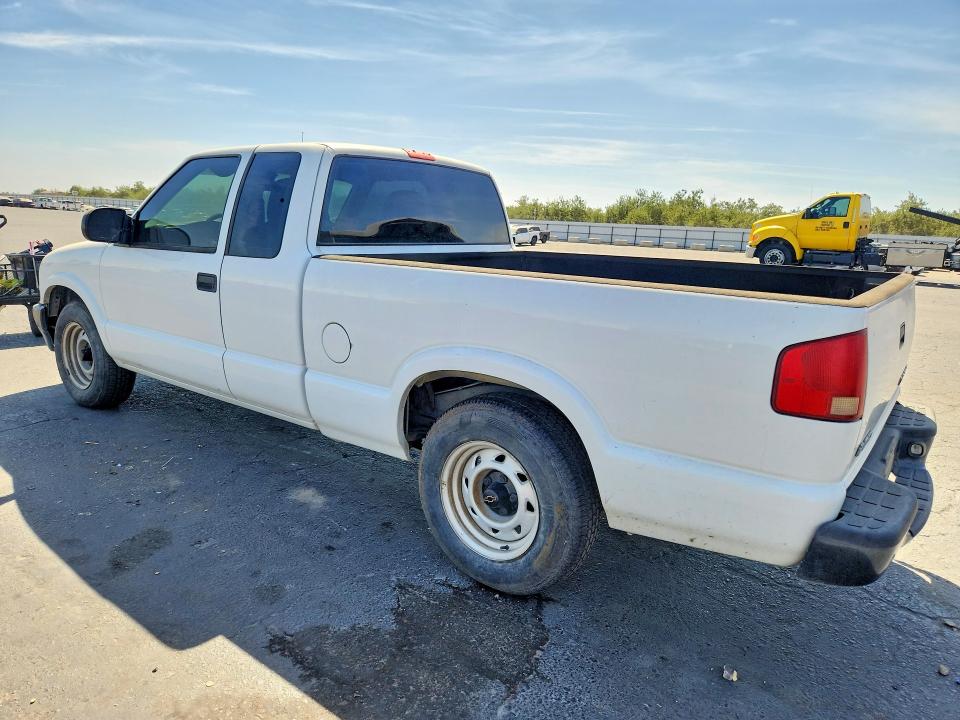 65751396 :رقم المزاد ، 1GCCS19X638214560 vin ، 2003 Chevrolet S Truck مزاد بيع