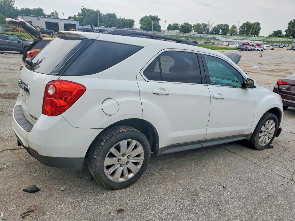 2011 Chevrolet Equinox მანქანა იყიდება აუქციონზე, vin: 2CNFLNEC2B6437683, აუქციონის ნომერი: 64311406