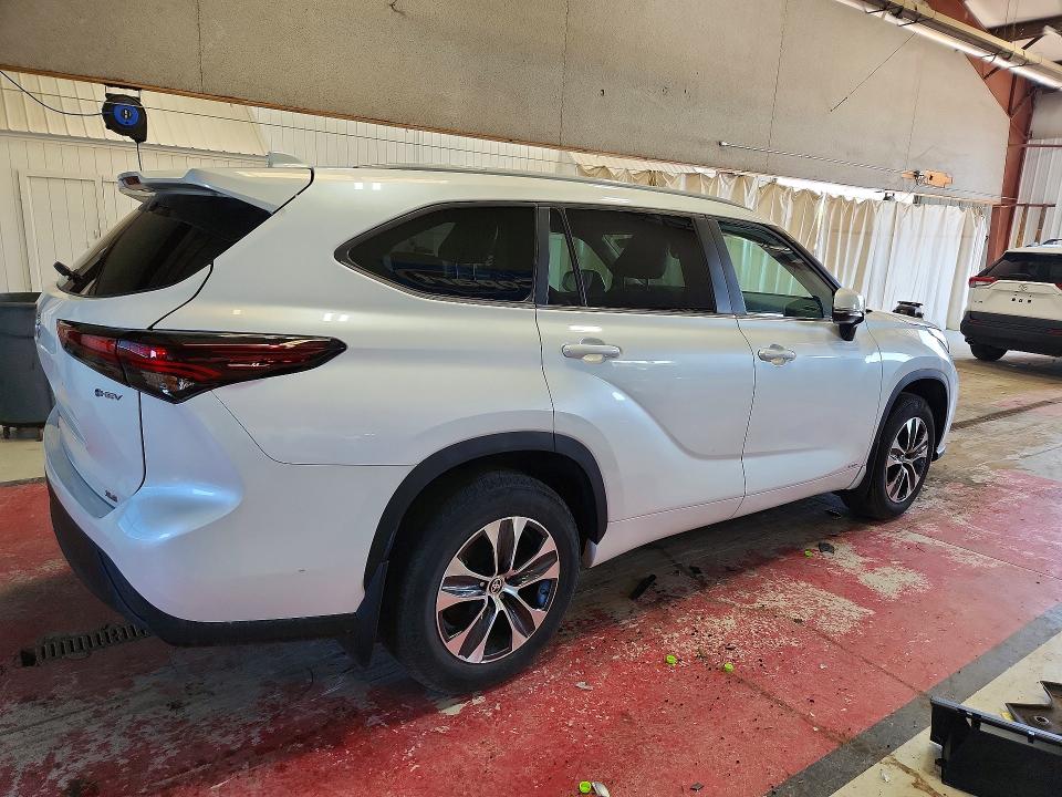 Продаж на аукціоні авто 2025 Toyota Highlander, vin: 5TDKBRCH9SS662006, номер лоту: 86832255
