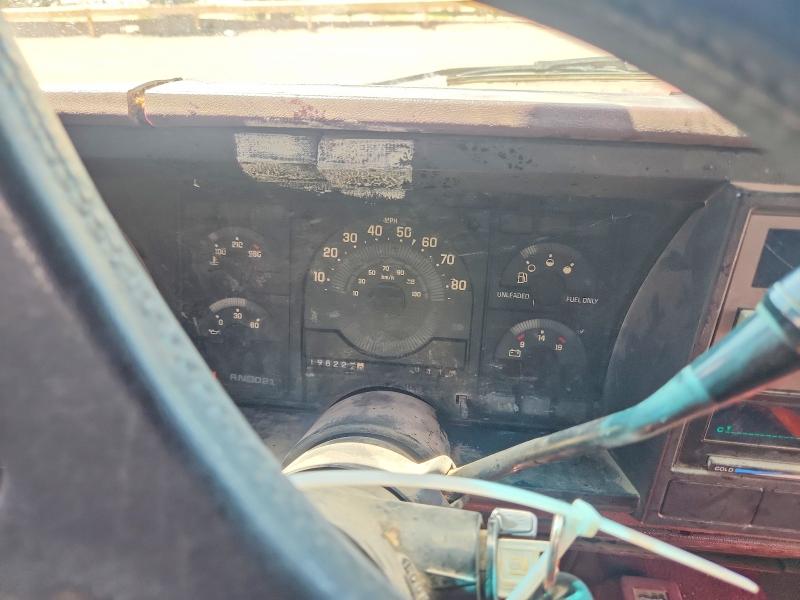 63758696 :رقم المزاد ، 2GTEK19K9J1533318 vin ، 1988 Gmc Gmt-400 مزاد بيع